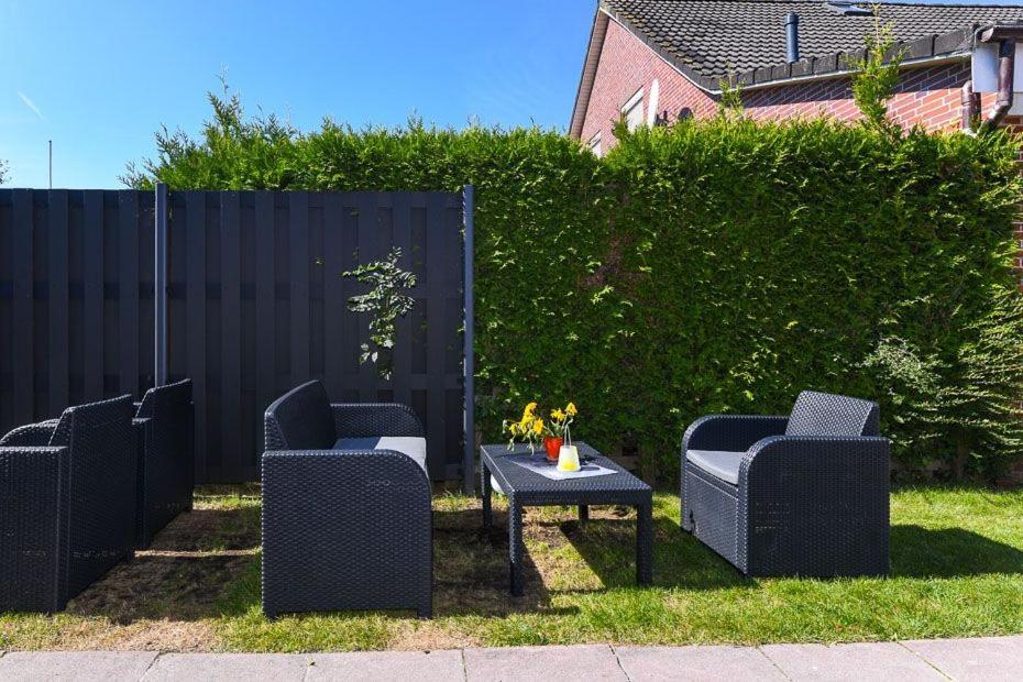 Ferienwohnungen Kapitaens Kajuete Bensersiel Luaran gambar